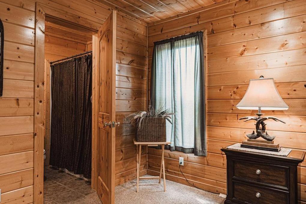 Bear'S Lair Villa Gatlinburg Exterior photo